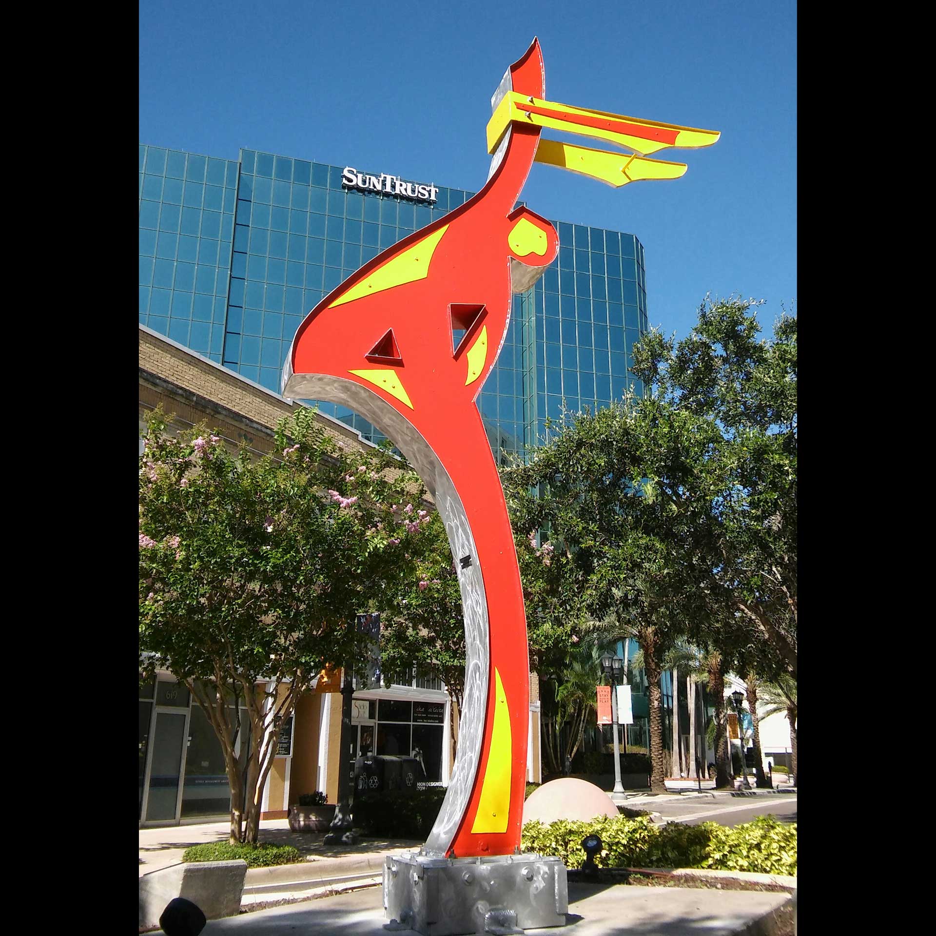 Photo of sculpture - Passe