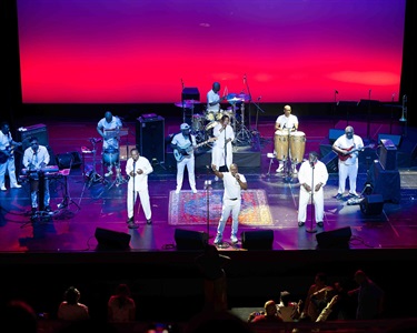 Tabou Combo theater 